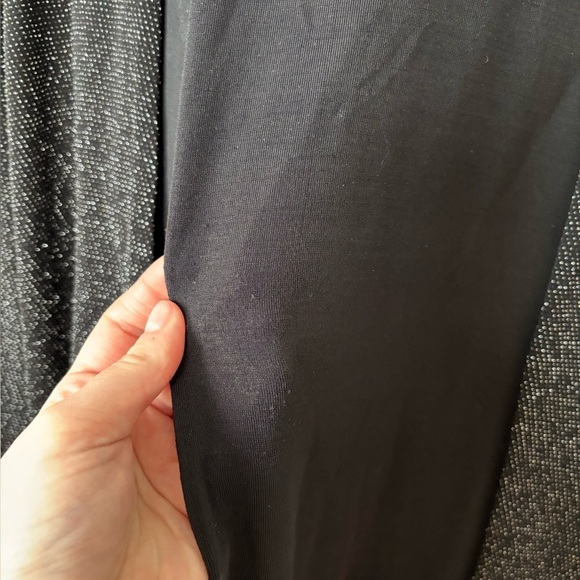 🎉4/30$🎉 Soft Open-Front Black Cardigan – Size Medium - Picture 4 of 5